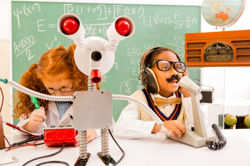 6 Lean Manufacturing Podcasts You Should Listen To In 2020