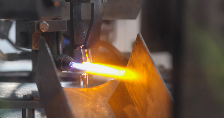 ReAgent's Ampoule Sealing machine in use