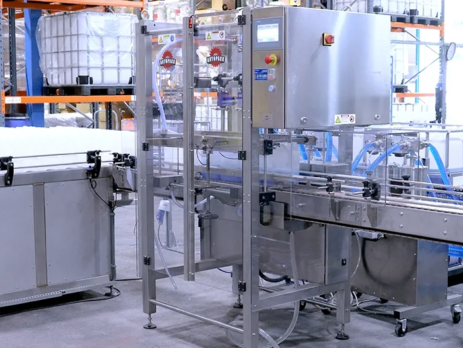 Automated filling machines at ReAgent