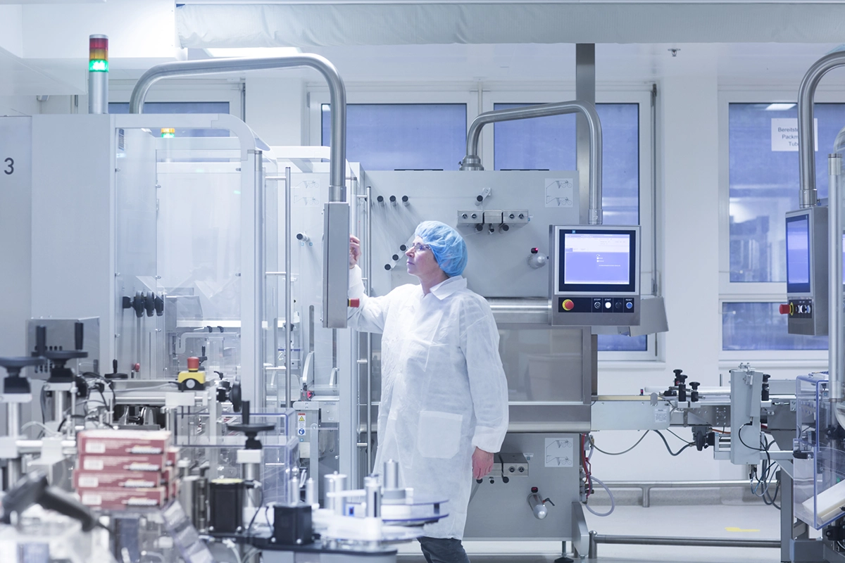 Chemical flow measurement process in pharmaceutical manufacturing
