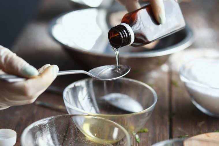 Oil is used in bath bombs to combine the two active ingredients, which are both powders