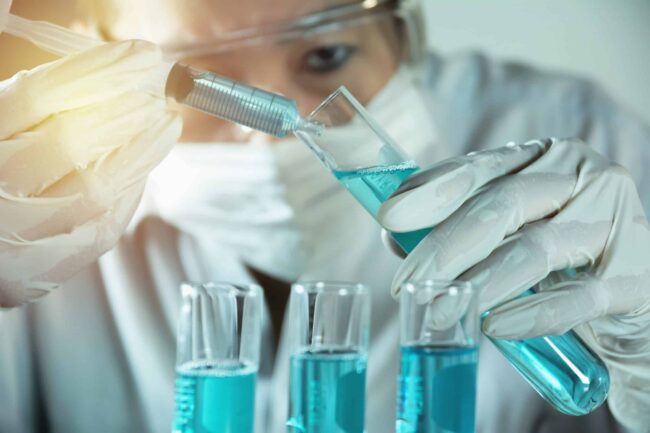How To Become An Analytical Chemist||Sample preparation process by analytical chemist||Analytical chemists in a lab analyzing samples