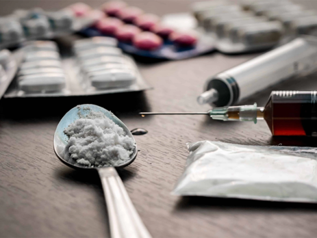 What Chemicals Are In Heroin?||chemical-structure-of-morphine||chemical-structure-of-heroin||What Type of Drug is Heroin?||Where Does Heroin Come From?||What Chemicals Are In Heroin?