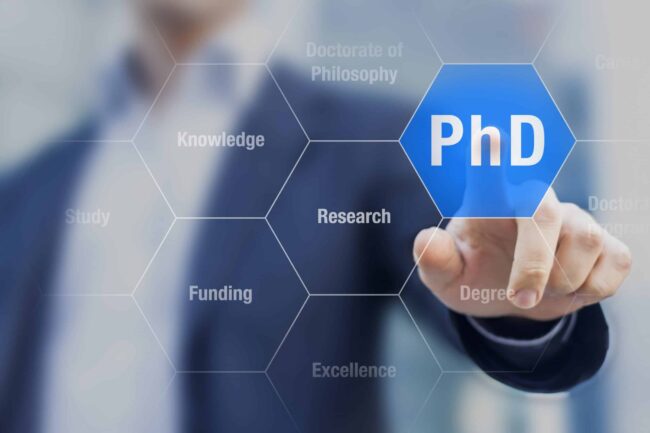What Can You Do with a PhD in Chemistry?||Careers with a PhD in Chemistry||Becoming a Lecturer in Chemistry||How to Get a PhD in Chemistry||shutterstock_524863171